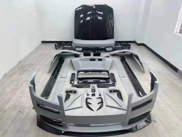 YICKU Quality Auto Parts Rolls-Royce Ghost MSY Body Kit Carbon Fiber - Image 6