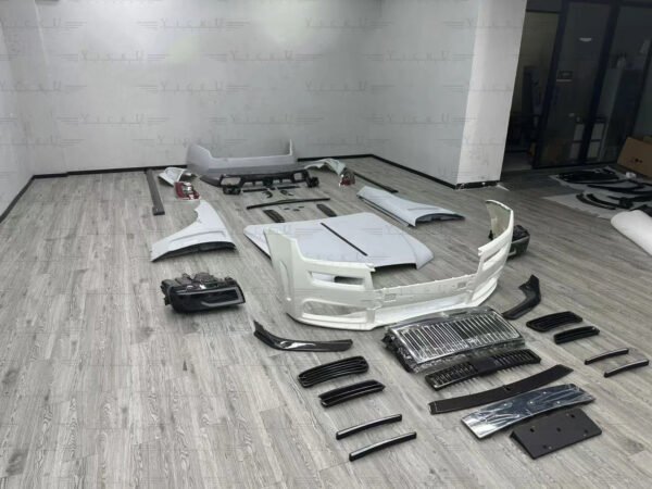 YICKU High Quality Auto Part for Rolls-Royce Ghost Upgrade Msy Body Kit Front Lip Side Skirt Rear Diffuser Dry Carbon Fiber - Image 3