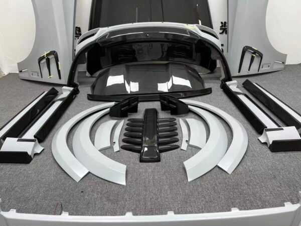 Hunter Auto MSY Real DRY Carbon Fiber Full Body Kit for Rolls Royce Cullinan Upgrade to MSY Style - Image 5