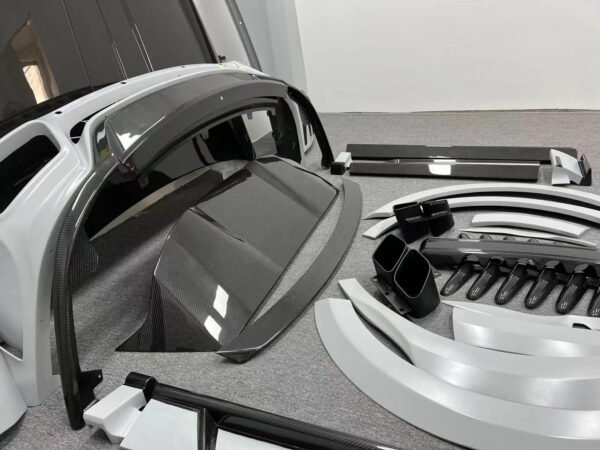 Hunter Auto MSY Real DRY Carbon Fiber Full Body Kit for Rolls Royce Cullinan Upgrade to MSY Style - Image 6