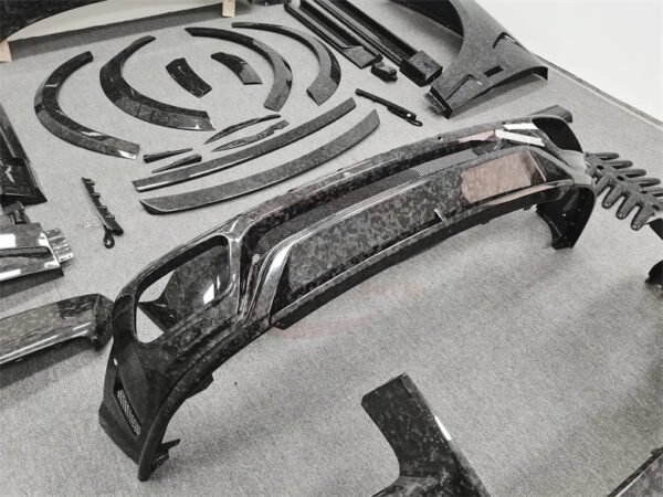 Forged dry carbon fiber body kit front bumper side skirt hood fender spoilers for Rolls-Royce Cullinan upgrade M Style bodykit - Image 7